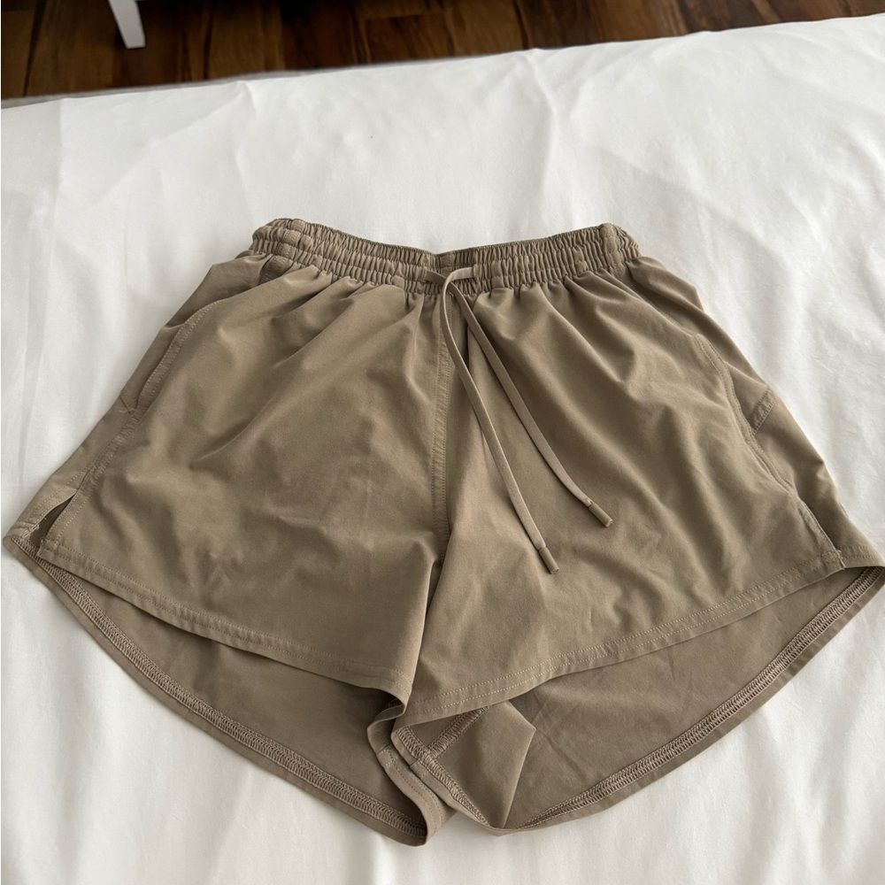 High-rise Lululemon shorts
